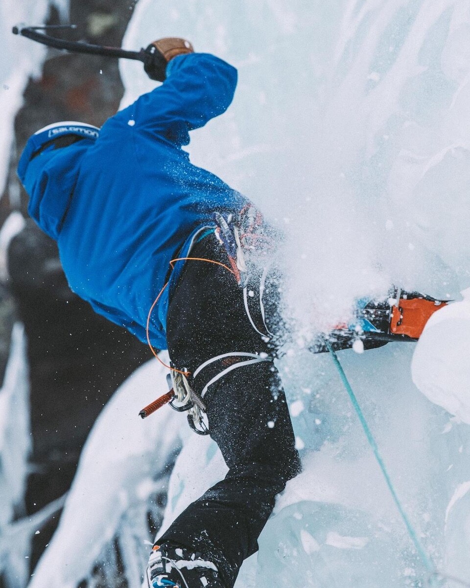 Reserver escalade sur glace avec un guide de Haute Montagne | Pinnacle Experiences